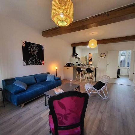 O Bon'Endroit - Appartement Confort - Centre Ville Виен Екстериор снимка