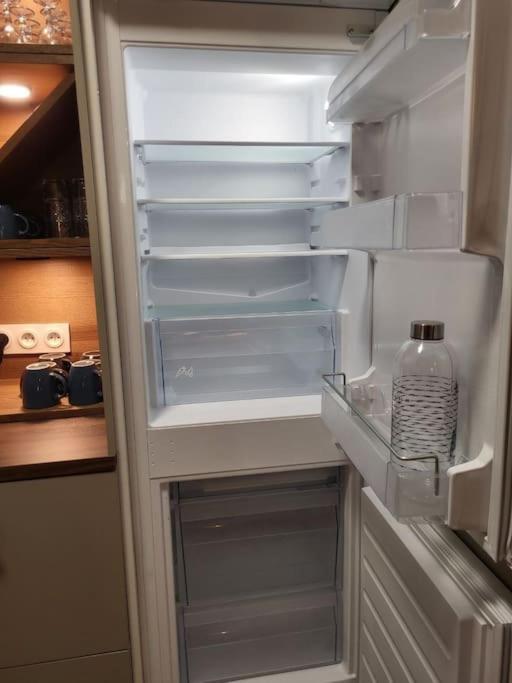 O Bon'Endroit - Appartement Confort - Centre Ville Виен Екстериор снимка